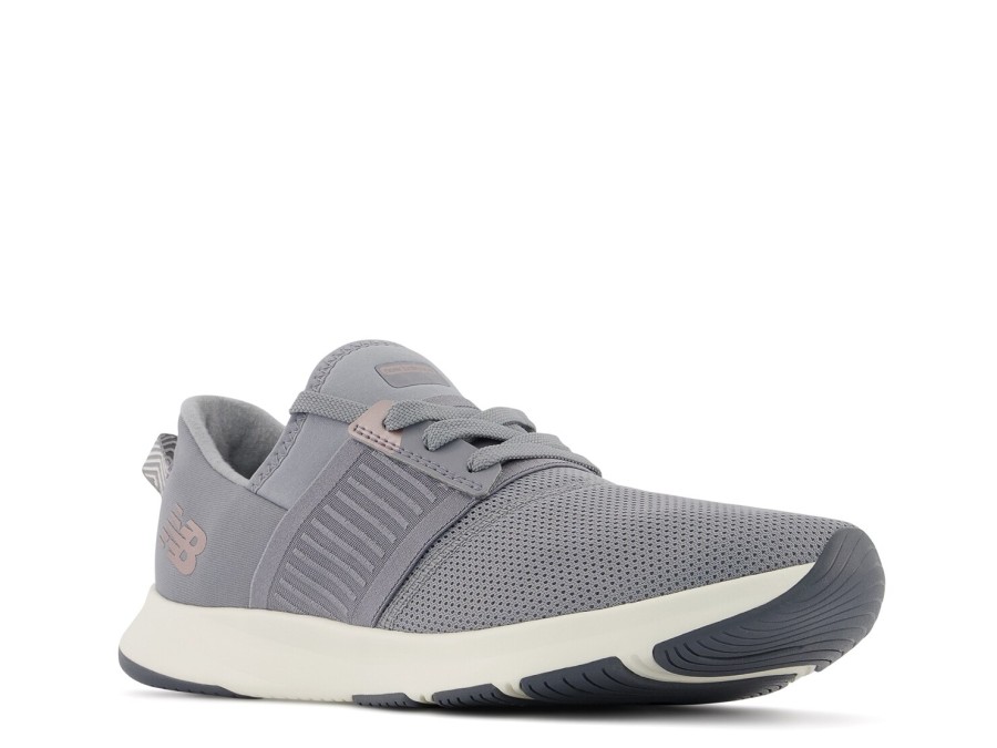 Wholesale New Balance Dynasoft Nergize V3 Sneaker - Women'S Grey