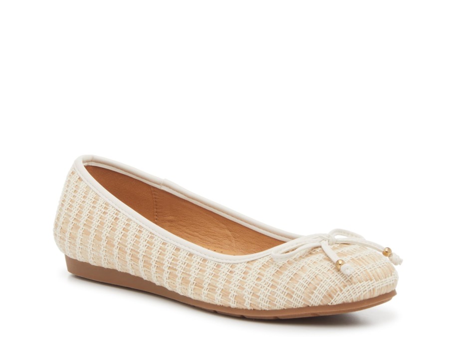 New Mootsies Tootsies Cindrew Ballet Flat Tan/White