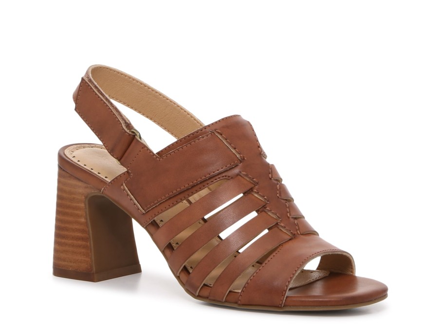 Wholesale Adrienne Vittadini Albee Sandal Cognac