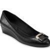 Clearance Bandolino Tad Wedge Pump Black