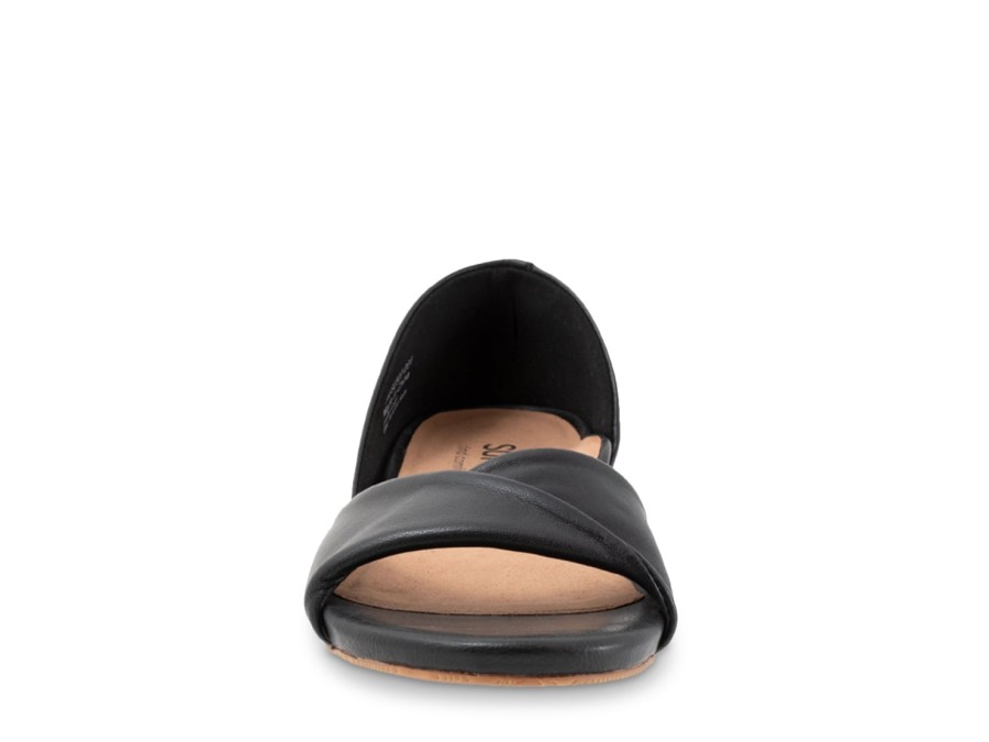 Clearance Softwalk Cypress Sandal Black