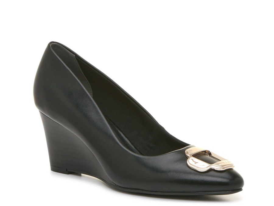 Clearance Anne Klein Shiloh Wedge Pump Black