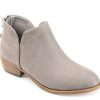 Hot Journee Collection Livvy Bootie Grey