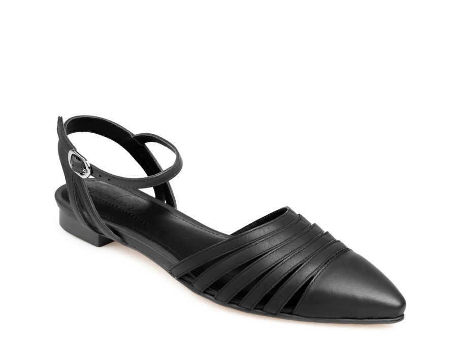 Wholesale Journee Signature Dexie Flat Black