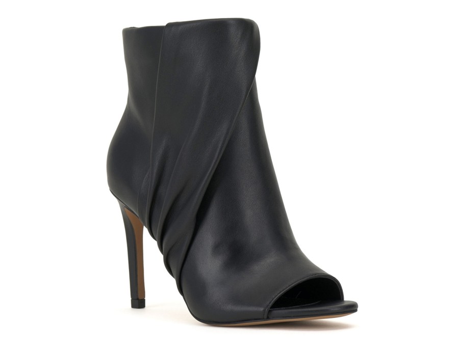 Clearance Vince Camuto Atonna Bootie Black