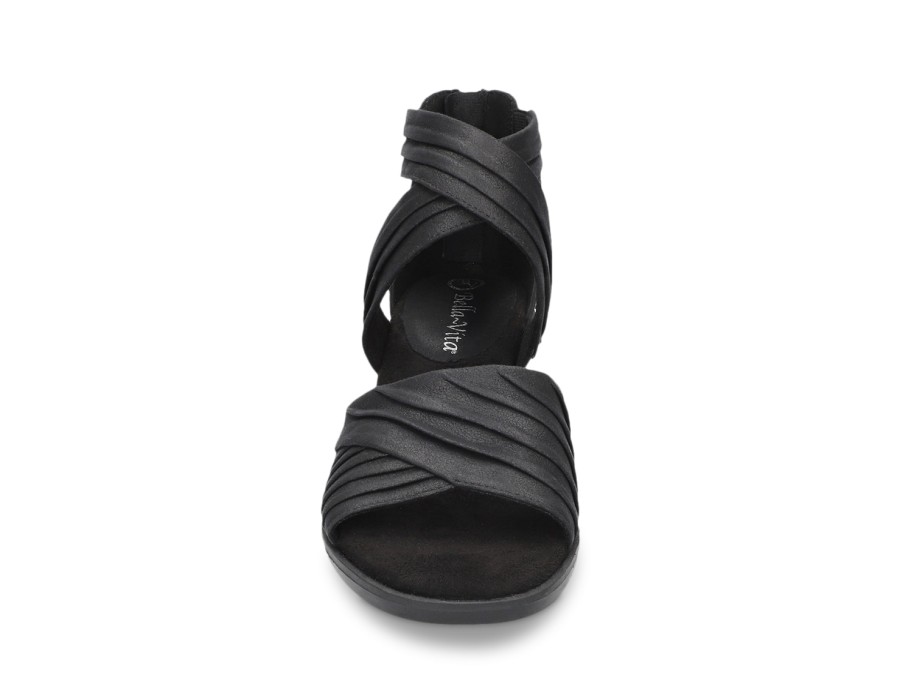 Hot Bella Vita Quinelle Sandal Black