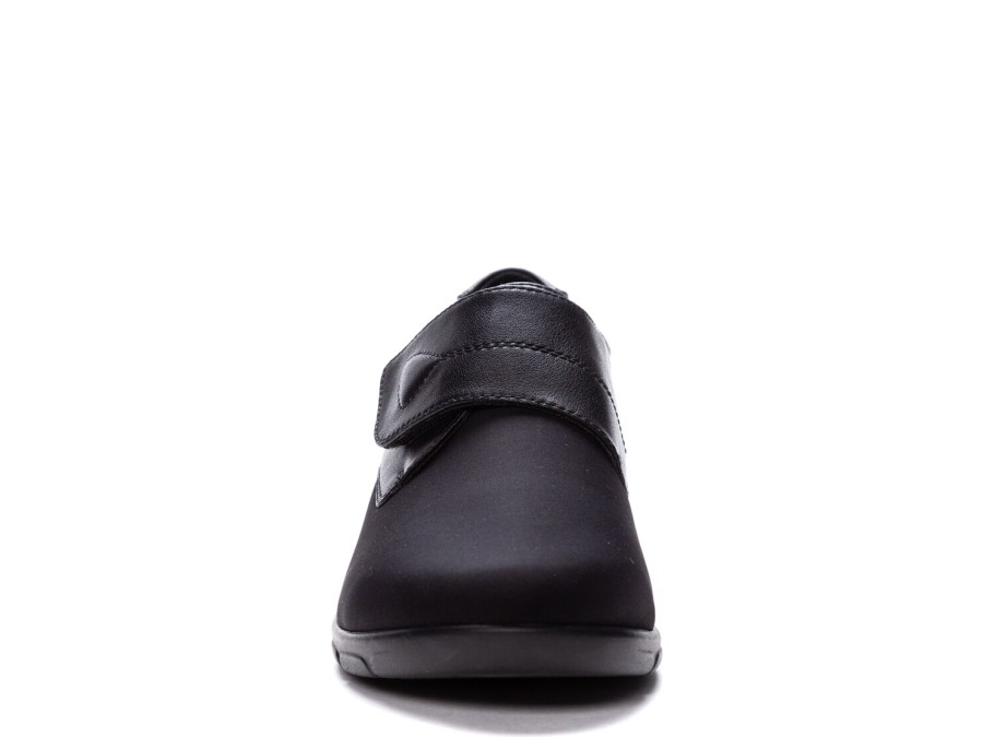 Wholesale Propet Wilma Clog Black