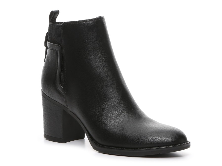 Hot Baretraps Rhoslyn Bootie Black