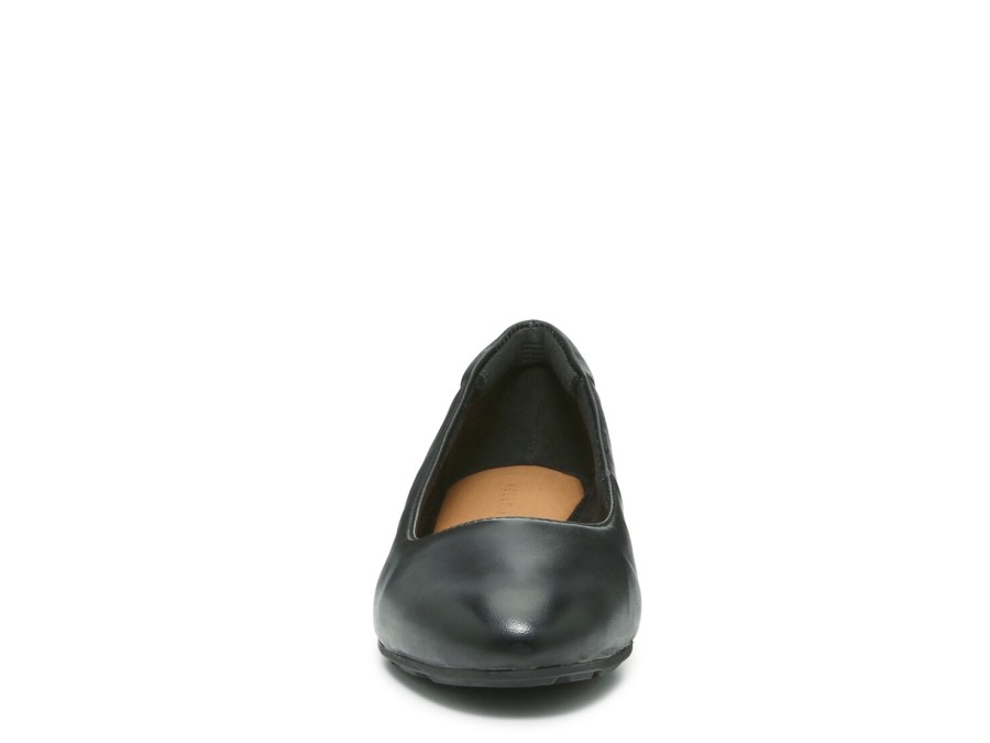 Wholesale Kelly & Katie Eryn Wedge Slip-On Black Synthetic