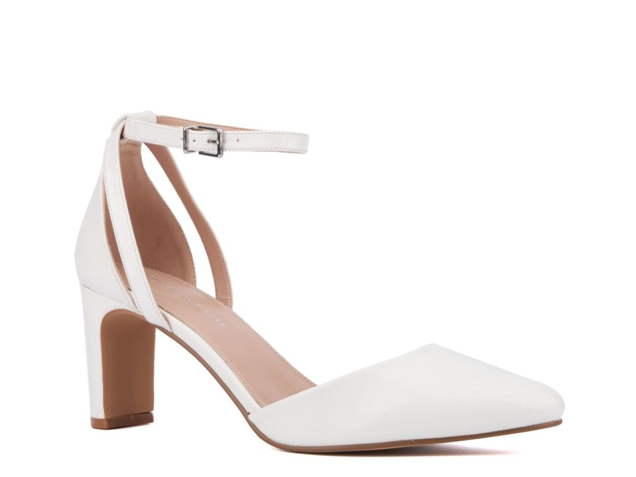 Best Fashion To Figure Haisley Pump White