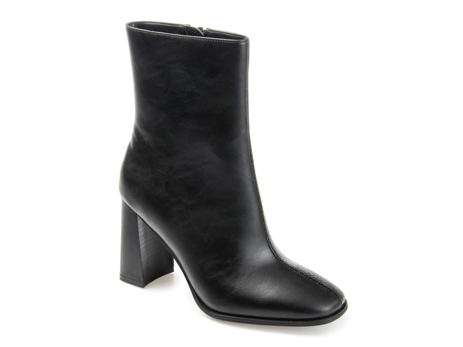 Clearance Journee Collection January Bootie Black Croc Print