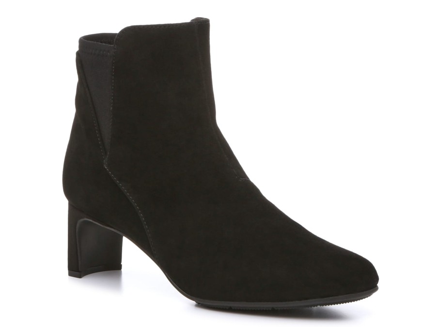 Clearance Clarks Kyndall Bootie Black