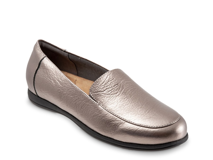 Clearance Trotters Deanna Loafer Pewter Metallic