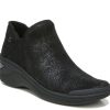 Online BZees Domino Bootie Black