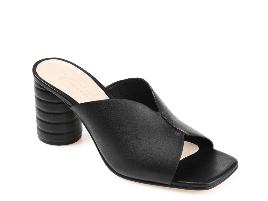 New Journee Signature Karah Sandal Black