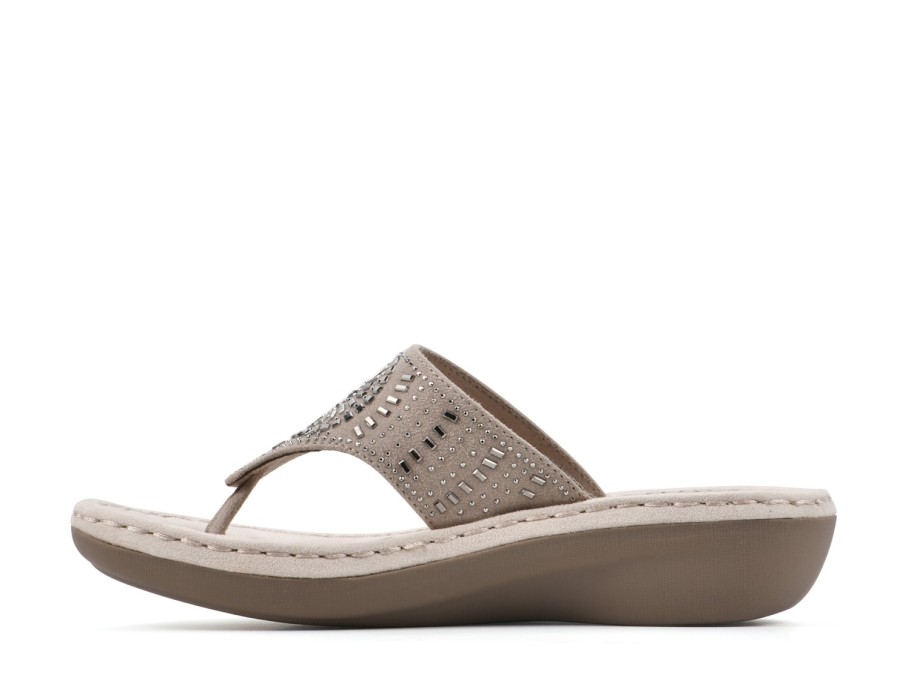 Wholesale Cliffs by White Mountain Cienna Wedge Sandal Taupe