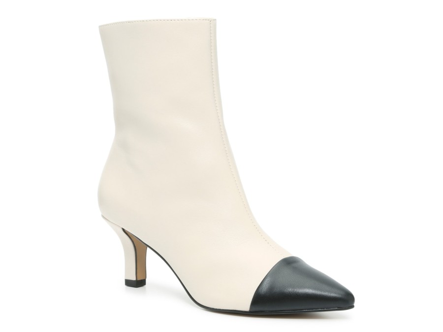 Hot Adrienne Vittadini Pelham Bootie Off White/Black