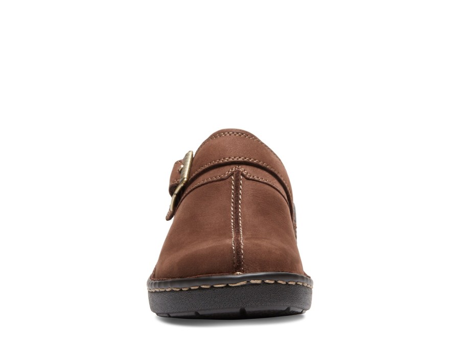 Hot Eastland Mae Clog Dark Brown