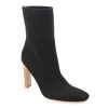 Hot Journee Collection Ellisa Bootie Black